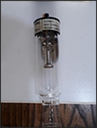 لامپ هالوکاتد تک عنصره(کبالت)