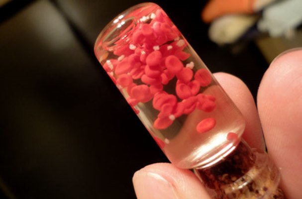 نانورباتی که باکتری و مواد سمی را در خون از بین می برد