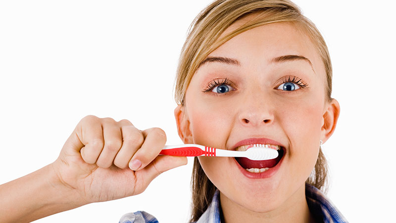 حفظ بهداشت دهان به پیشگیری از سرطان کمک می کند