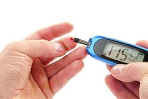 لزوم چکاب قند خون افراد بالای۳۰سال/عوامل خطر بروز دیابت