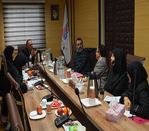 جلسه راه اندازی سامانه تجهیزات آزمایشگاهی در معاونت غذا و دارو دانشگاه ایران