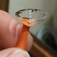 ساخت لنزهای آب‌رسان برای بیماران مبتلا به آستیگماتیسم و قوز قرنیه