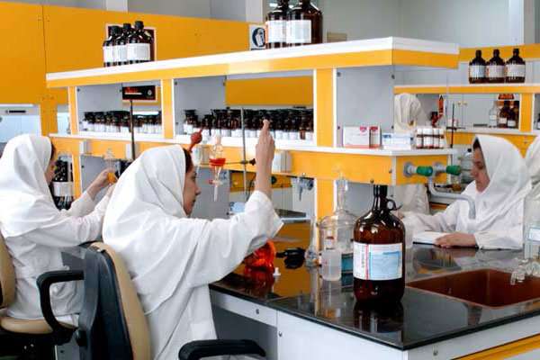 همکاری ایران و هند در تولید مهم ترین داروی کرونا