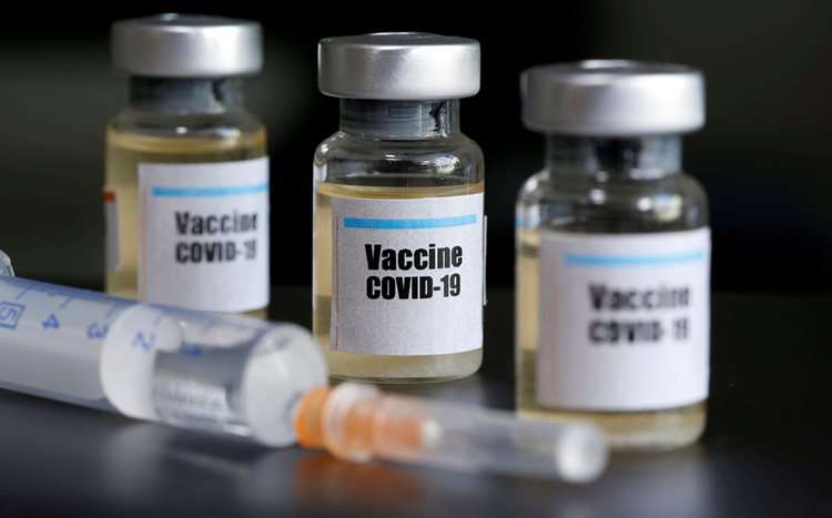شرکت های خصوصی وارد کننده واکسن معطل صدور مجوز نمی‌مانند/ استقبال سازمان غذاودارو از واردات واکسن توسط بخش خصوصی