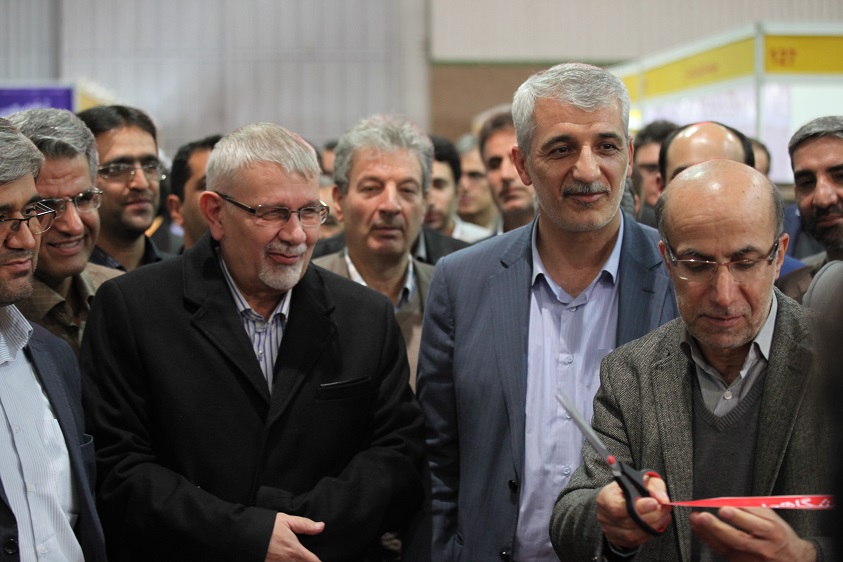 دوازدهمین نمایشگاه بین المللی تجهیزات پزشکی در اصفهان گشایش یافت