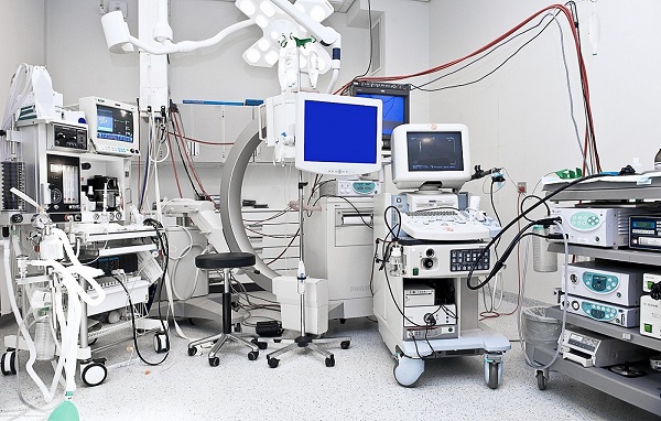 کاهش هزینه های تعمیرات و کالیبراسیون تجهیزات پزشکی در مراکز درمانی/تدوین دستورالعمل های 40 دستگاه در آینده