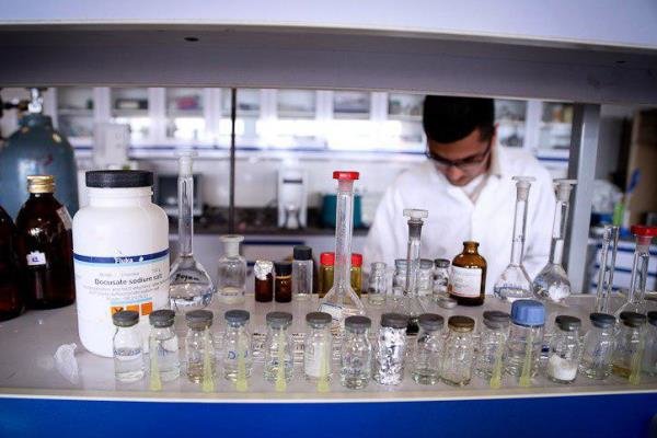 آزمایشگاه های ایران به گورستان دستگاه ها تبدیل شده است